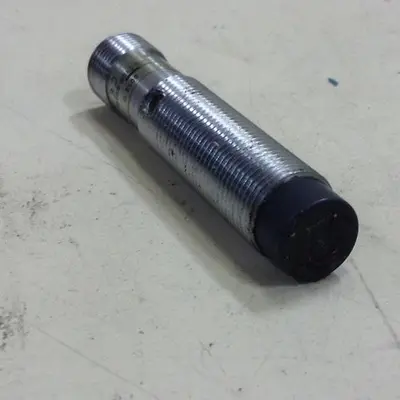 USED BALLUFF BES M12MF1-PSC10F-S04G