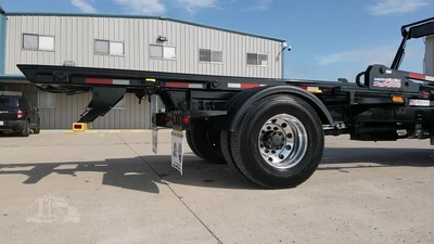 New | in-Stock 2025 MACK MD6 Rolloff Trucks Texas US | Roll Off Truck World #1491867