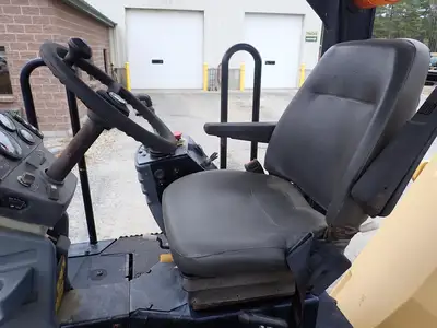Used 2014 CATERPILLAR CB64 Tandem Rollers Massachusetts US | Brookside Equipment Sales #1422185