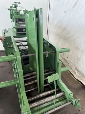 8,000 LB X 18" X .187" REGAL COIL CRADLE & STRAIGHTENER. STOCK #1227024