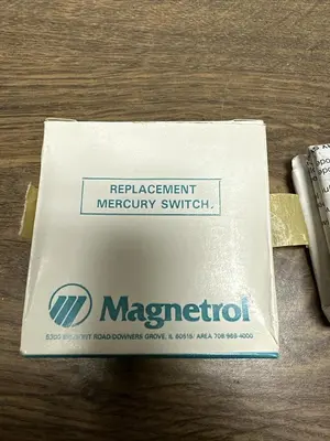 New | in-Stock MAGNETROL 89 7101 013 Miscellaneous Equipment (Electrical & Power) | Surplus Asset Holdings #1199435