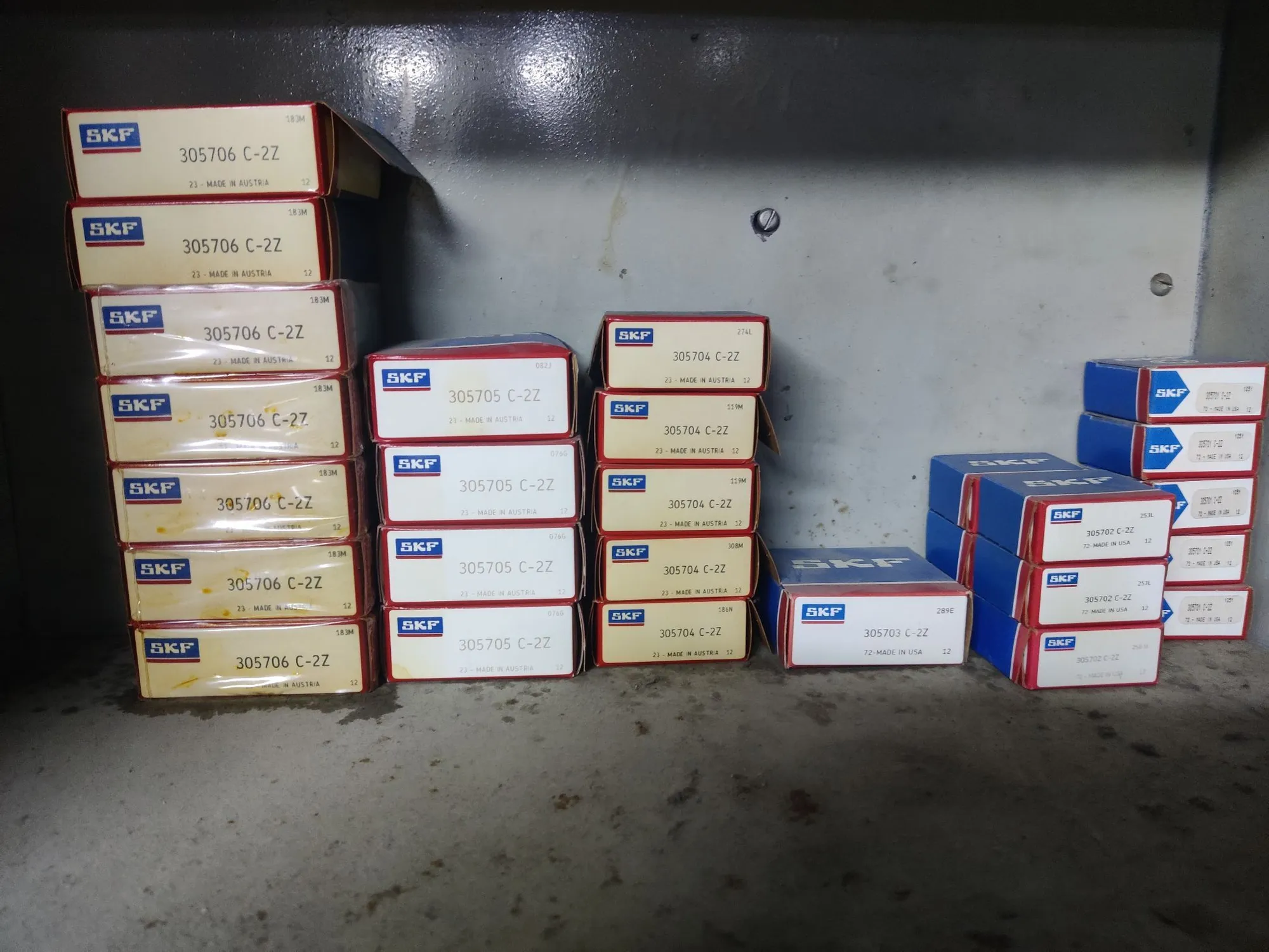 NEW SKF SKF – 30570_ C-2Z