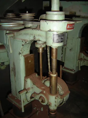 Allen 19" Dual Head