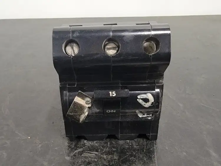 Used FEDERAL PIONEER NB315 Switchgears British Columbia CA | Lenmark #242872