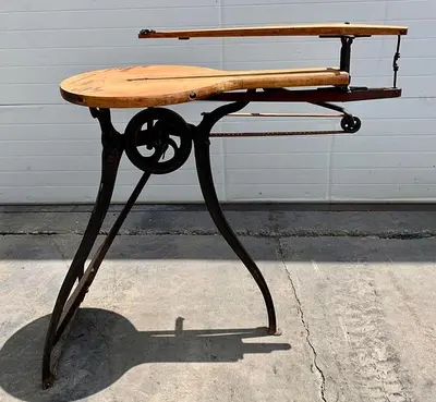 WF & J Barnes Foot Powered Vintage Scroll Saw Cir. 1890 (101445)