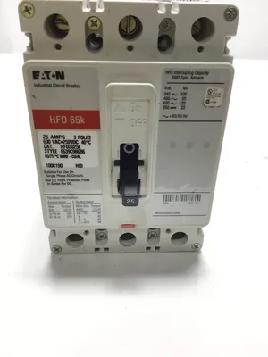 Eaton Cutler Hammer HFD3025L Industrial Circuit Breaker Series C 3 Pole 25 Amps