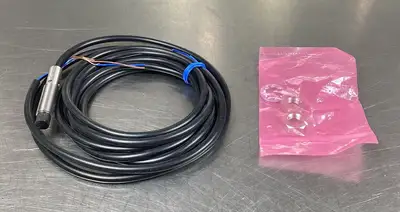 Used Omron E2B-S08KN04-WP-B1 Proximity Sensors South Carolina US | Palmetto Automation #1158882