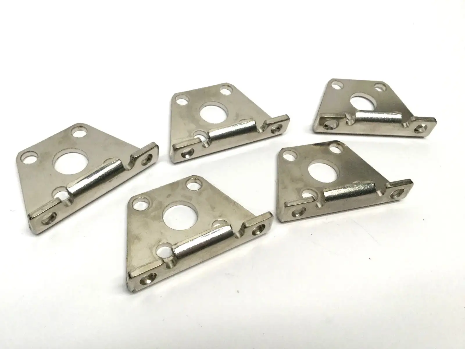 Used SMC FOOT BRACKET HARDWARE Miscellaneous MRO | Maverick Industrial Sales #1122031