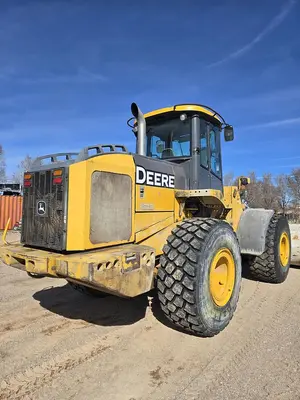 USED 2010 JOHN DEERE 644K