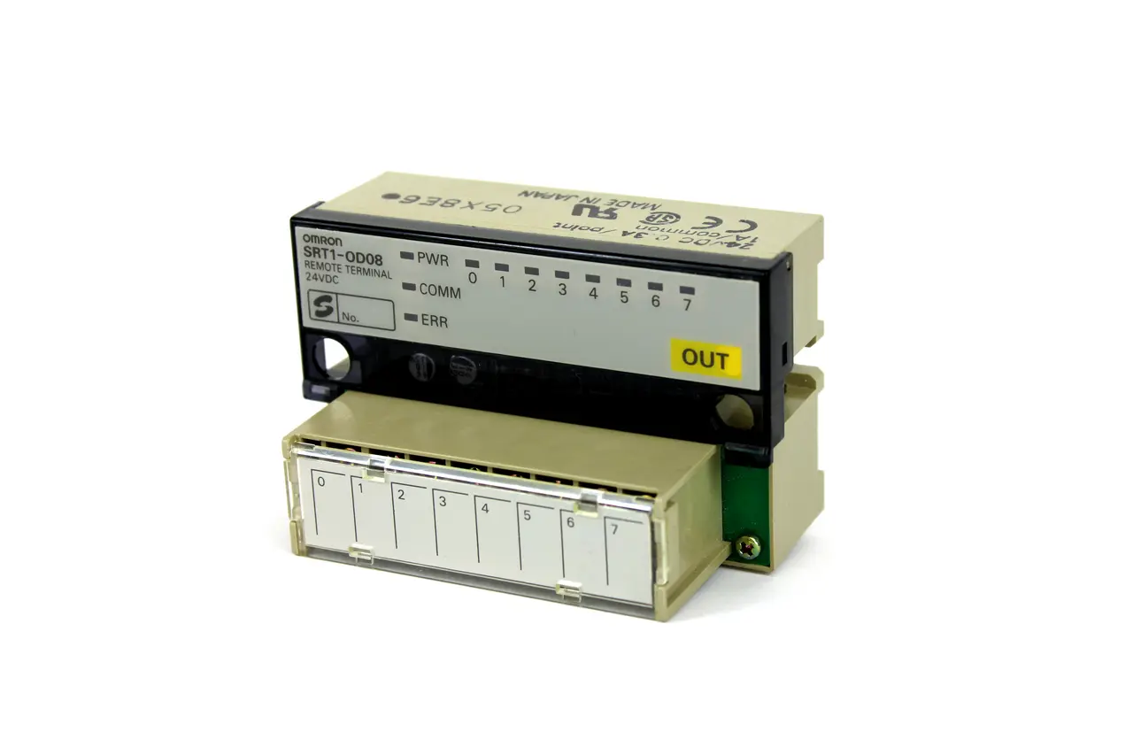 USED OMRON SRT1-OD08