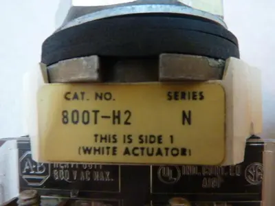 USED ALLEN BRADLEY 800T-H2 SER N