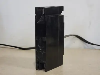 30 Amp, 1 Pole, 277 volts Circuit Breaker
