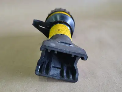 NEW RAYCHEM E-100-L-E