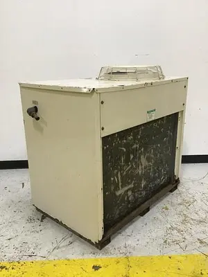 USED TJ SNOW COMP 300AC
