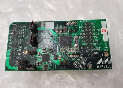 GUZIK BOARDS VARIOUS ASSORTMENT