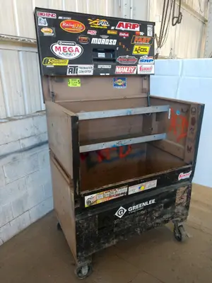 31" X 49" X 57" GREENLEE BLACK PORTABLE JOB BOX ON ROLLING CASTERS: STOCK #12390