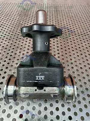 USED ITT PURE FLO 316L STAINLESS STEEL  DIAPHRAGM VALVE W/ 1" SANITARY FITTING