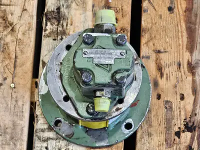 Used PARKER PGP505A0030CJ1H2ND3D2B1B1 Hydraulic Pumps British Columbia CA | Lenmark #1489194