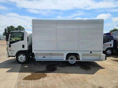 Used 2027 ISUZU NRR Box trucks South Carolina US | Buck's Trucks #1523955