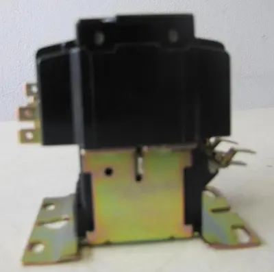 Furnas 40A 42BE35AJ527R Definite Purpose Controller Contactor 24V Coil 40 Amp