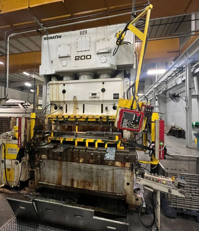 Used 1992 KOMATSU PRESSES KOMATSU OBW200-2 PRESS Gap Frame (OBS) Presses | Alma Machinery #899562