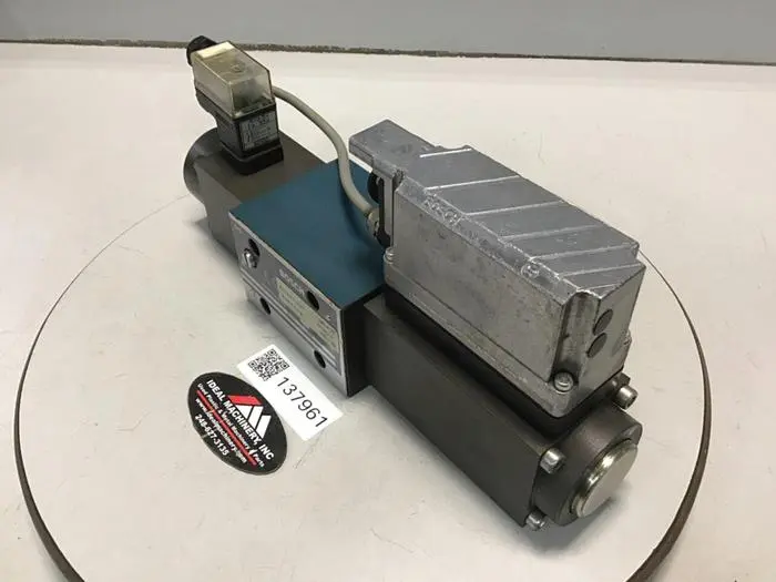 Used BOSCH 0 811 404 775 Valves/Fittings Michigan US | Ideal Machinery #595302