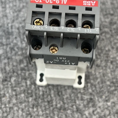 Used ABB AL9-30-10 Misc Industrial Equipment California US | Davliegogo LLC #1730201