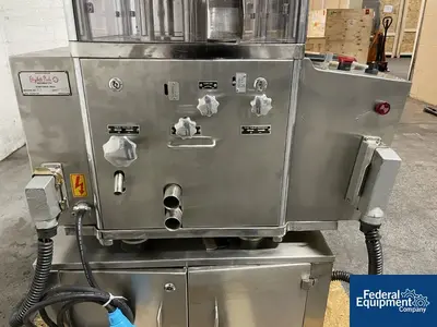 USED Elizabeth-HATA Parle-Elizabeth EP 200 R&D Tablet Press, 10 Station