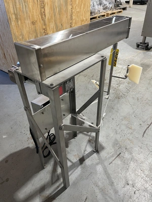 USED CUSTOM STAINLESS Blade Mixer