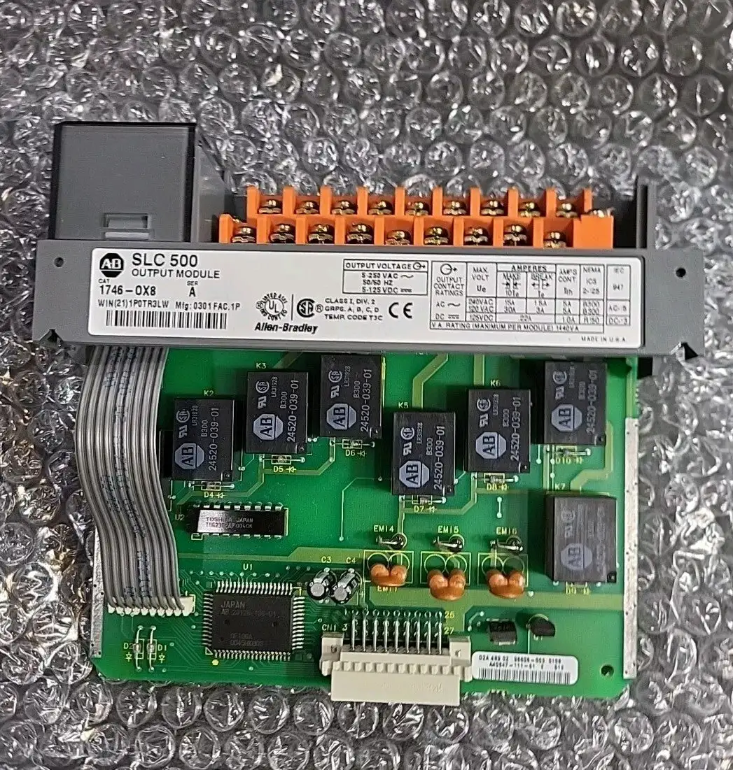 Allen Bradley 1746-OX8 / A Output Module Loc3E34