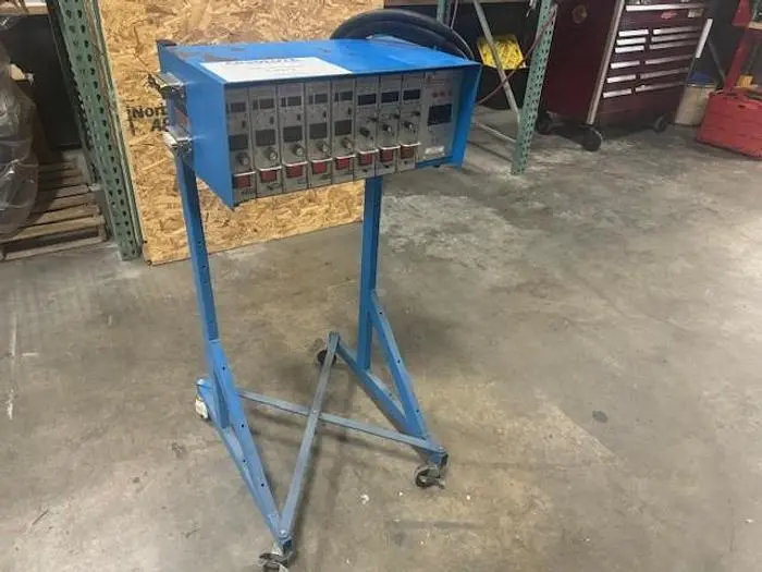 8-Zone Hot Runner Controller