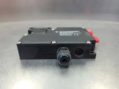 Used Schmersal AZM 161SK-12/12RKAT-024 Relays & Switches South Carolina US | Palmetto Automation #1159645
