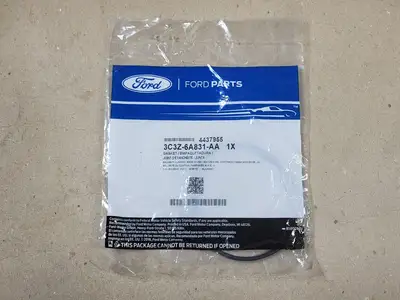 NEW FORD 3C3Z-6A831-AA