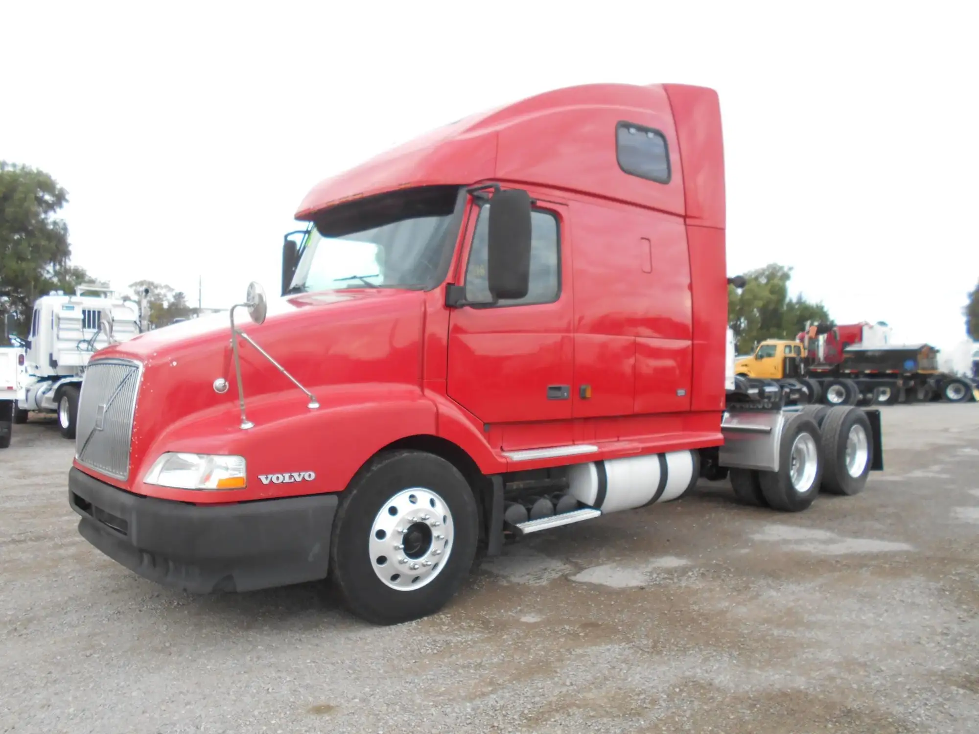 Used 2001 VOLVO VNL42T670 Conventional trucks Arizona US | Tuscon Trux & Equipment Sales #1566176