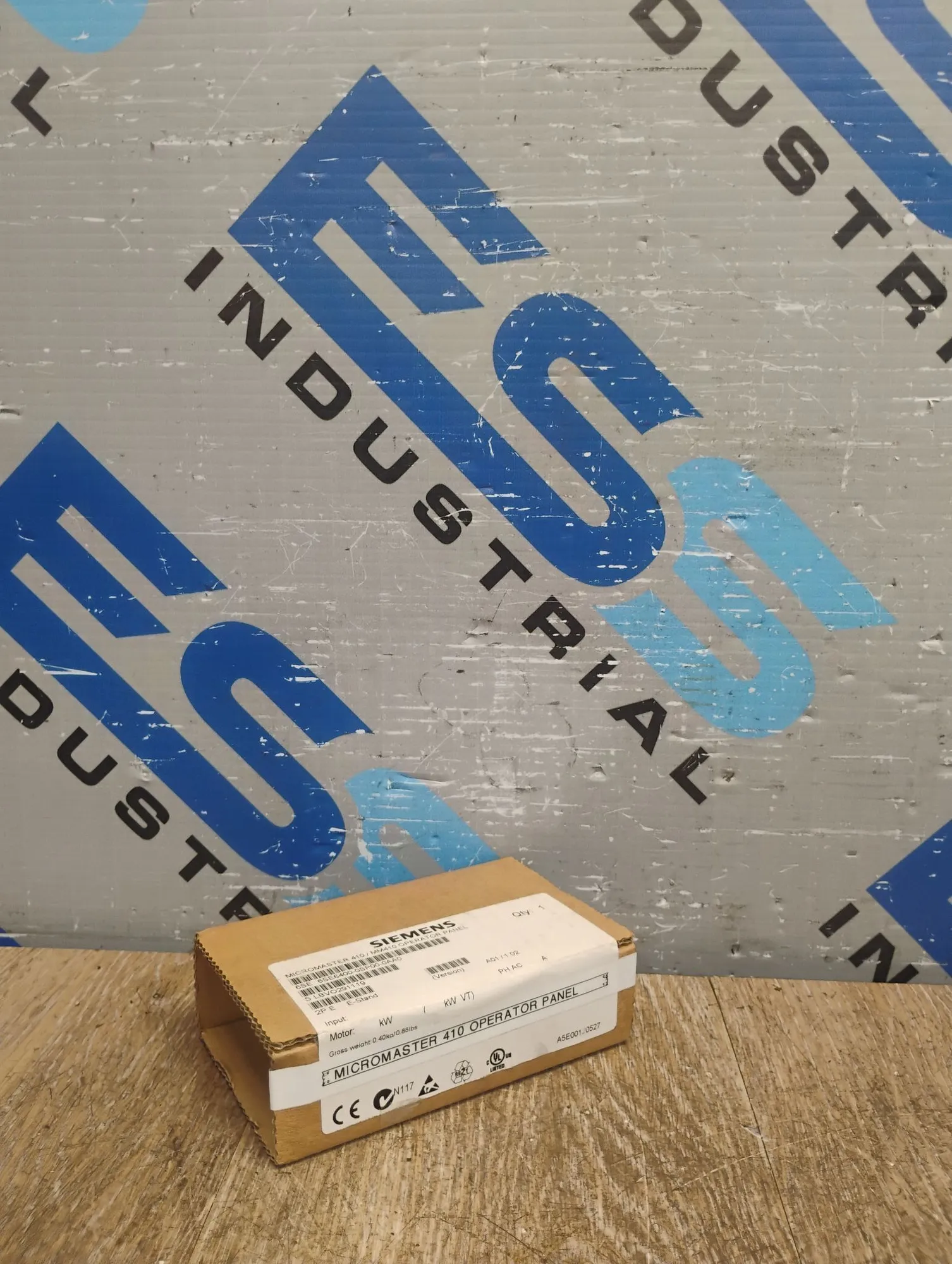 USED SIEMENS 6SE6400-0SP00-0AA0