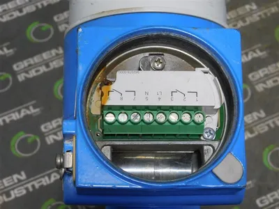 Endress Hauser FTM30D-G5KB1 Soliphant II Vibration Level Limit Switch Used