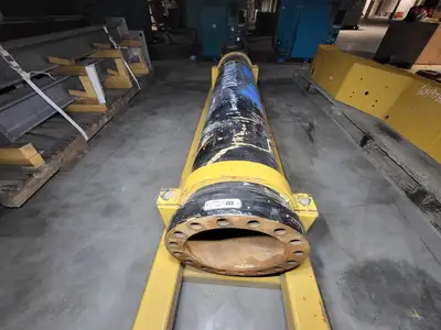 USED 2012 CATERPILLAR 3679004