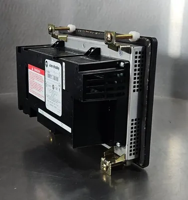 Allen Bradley 2711-B6C8 /C. Panelview 600. Loc 2C