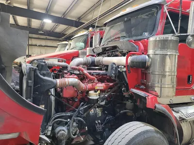 2015 KENWORTH T800 Commercial trucks | Iron Listing (12)