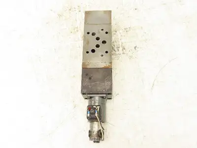 Husky Hydrolux ZFDPCMEP10PPA4EK0ZS3B/DME210 Hydraulic Proportional Valve