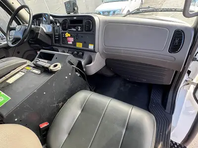 Used 2018 ALTEC AA55E MH Bucket (boom) trucks Florida US | Truck and Van Outlet #1509192