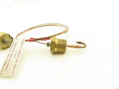 Armstrong A-5503 Pneumatic Temperature Switch 205° Steam Humidifier Lot of 2