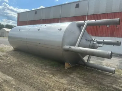 MUELLER 16,600 GALLON Cuve en Inox | Perry Equipment (7)