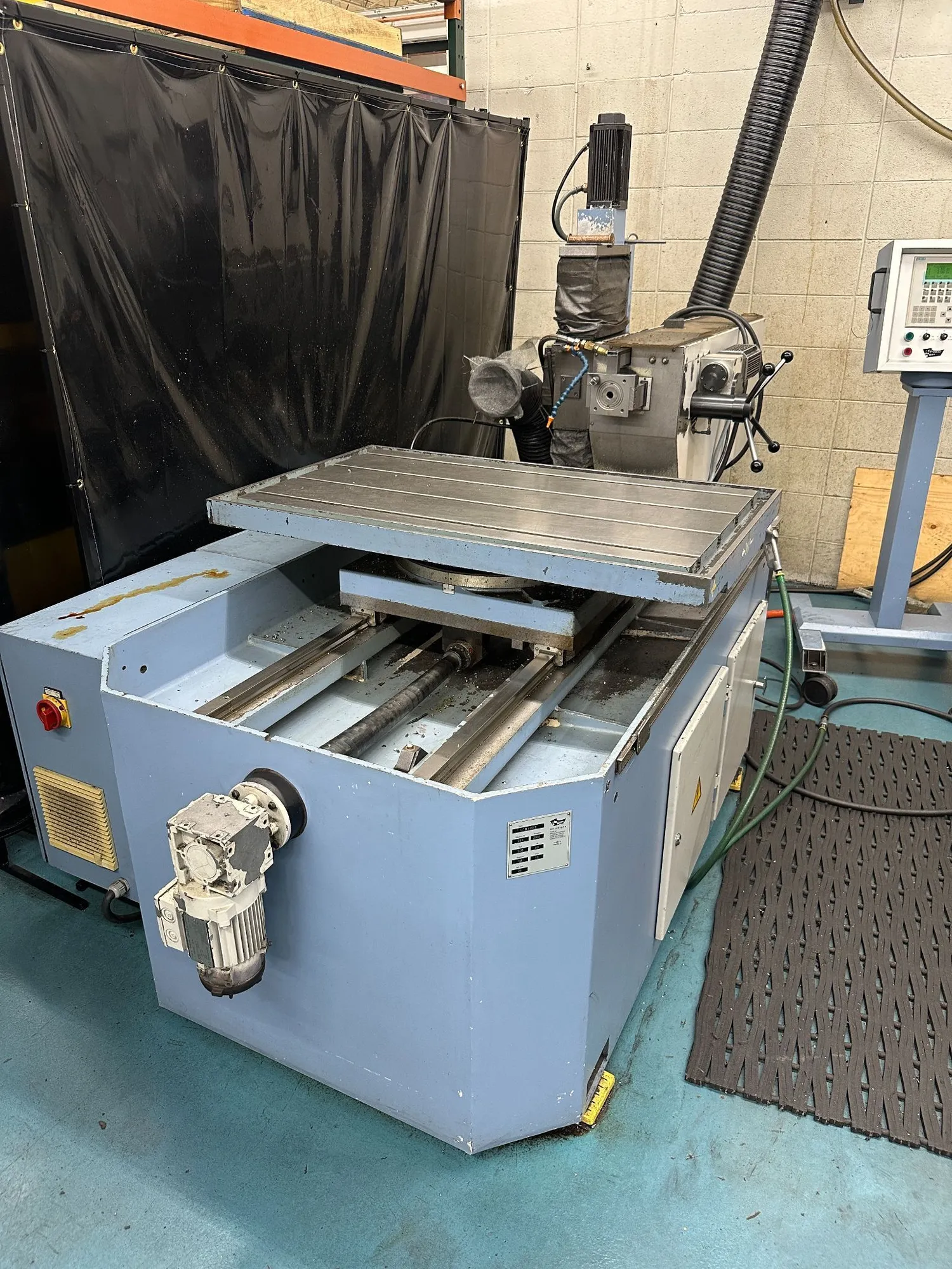 USED 2001 DEGEN UTB 600 E