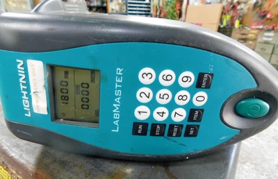 USED LIGHTNING LAB MIXER LAB MASTER