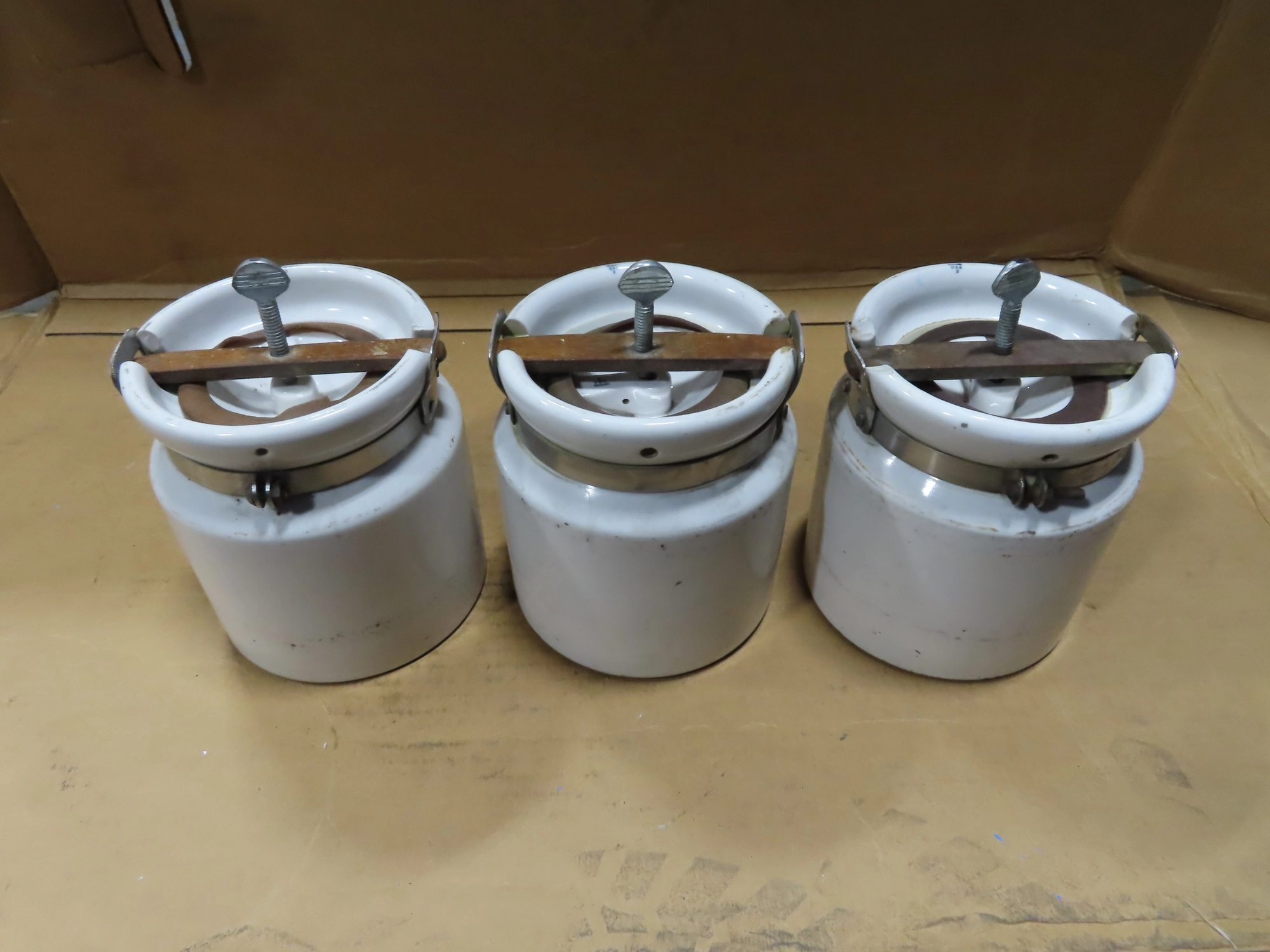 1 liter Coors USA 2 Jar Mill Roller Jars