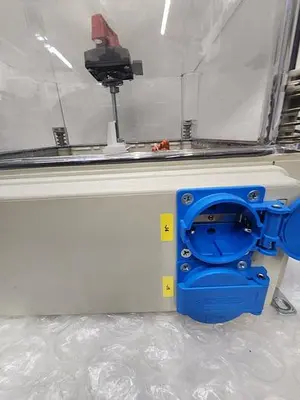 LEYBOLD OPTICS GMBH 10102522 , POWER DISTRIBUTION UNIT