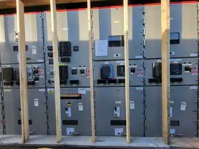 5 kV E-House Genset Control Room PDC w/ 9 x 1200 amp Breaker