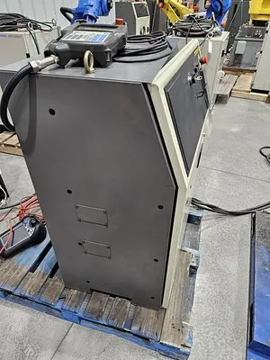 USED 2008 FANUC M-20IA