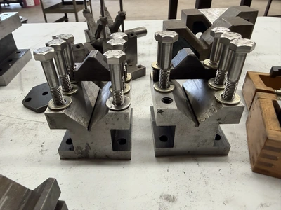Used _UNKNOWN_ _UNKNOWN_ V-Blocks Michigan US | Miedema Asset Management Group #1293186